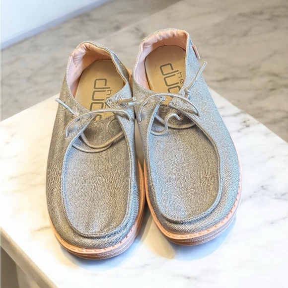 Hey Dude Wendy Gray Sparkle Loafers Slip-Ons with Canvas Comfort - Picture 1 of 8